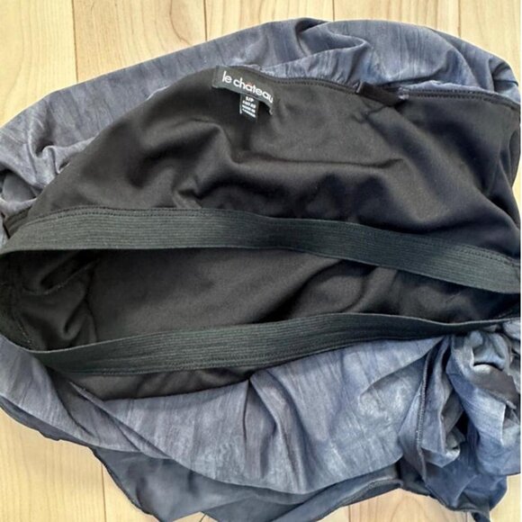 Vintage Y2K strapless silver tube top from Le Châtea - Picture 8 of 8